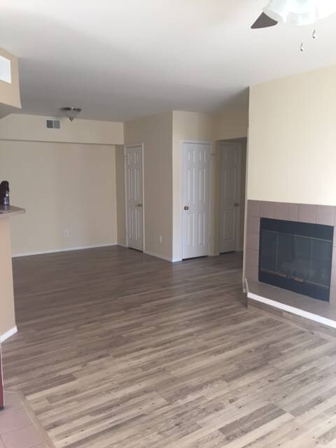 Foto principal - 710 Copper Ln