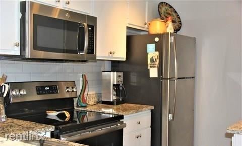 2 br, 1.5 bath - 2018 W Rundberg Ln Apt 15C - 2 br, 1.5 bath  - 2018 W Rundberg Ln Apt 15C