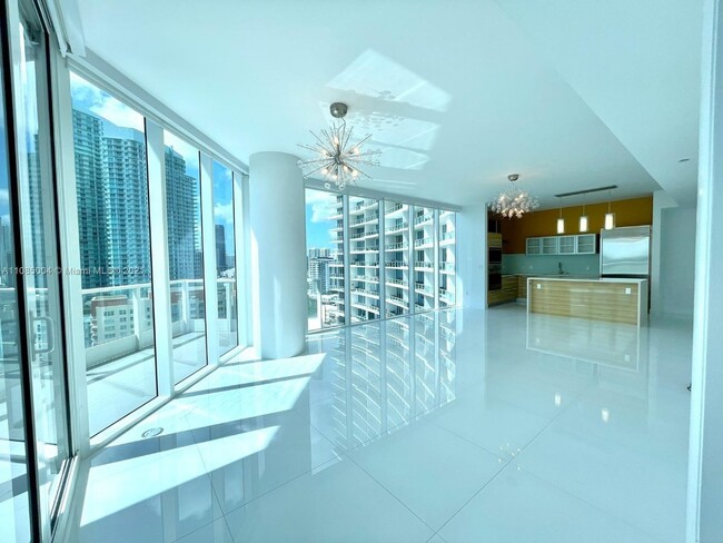 Foto del edificio - 2020 N Bayshore Dr