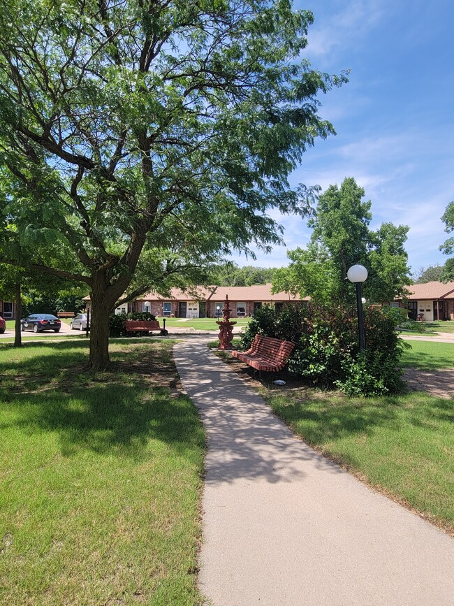 Patio - Heritage West