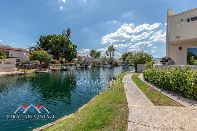 Building Photo - 1143 E Sandpiper Dr