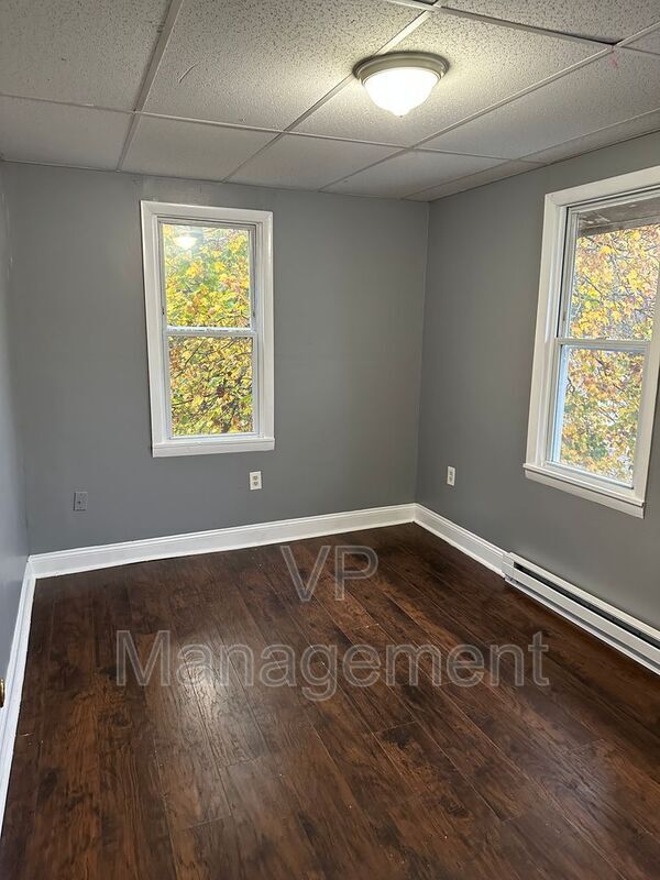 2325 Carlisle St Unit 3, Springfield, MA 01109 Condo for Rent in