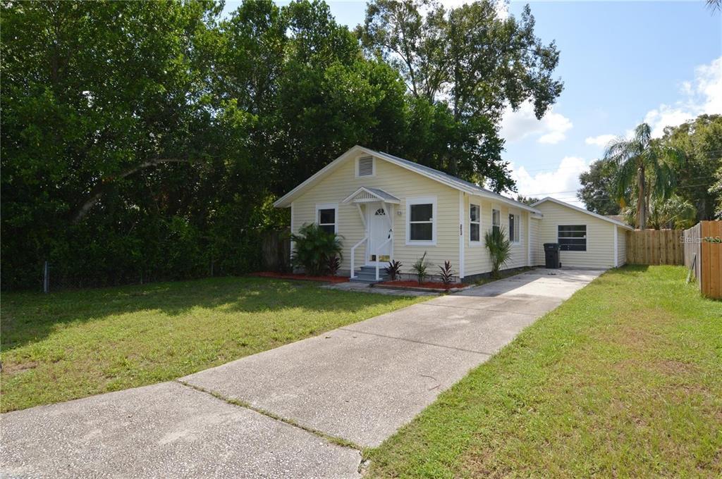 Foto principal - 2852 60th Ave N