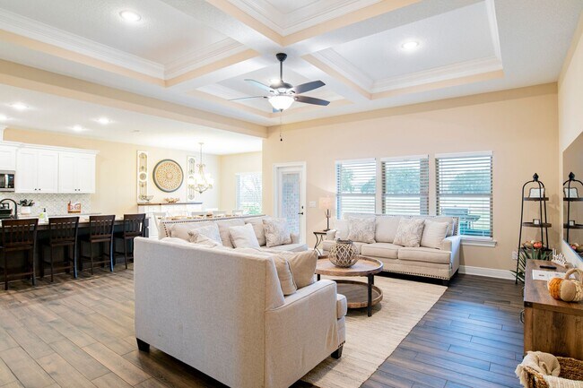 Building Photo - Furnished Newly Built Home