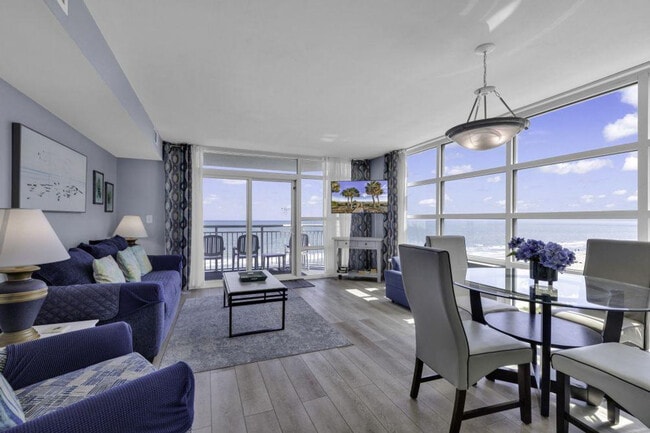 Building Photo - 2504 N Ocean Blvd