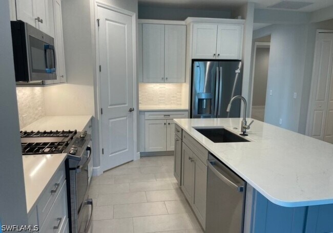 Building Photo - 4600 Skysail Dr