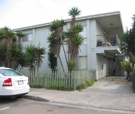 Building Photo - 137 Evergreen Ave