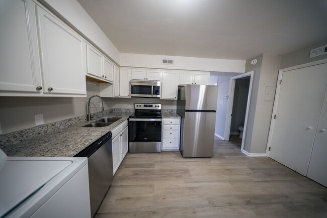 Foto del edificio - 209 Johnson St