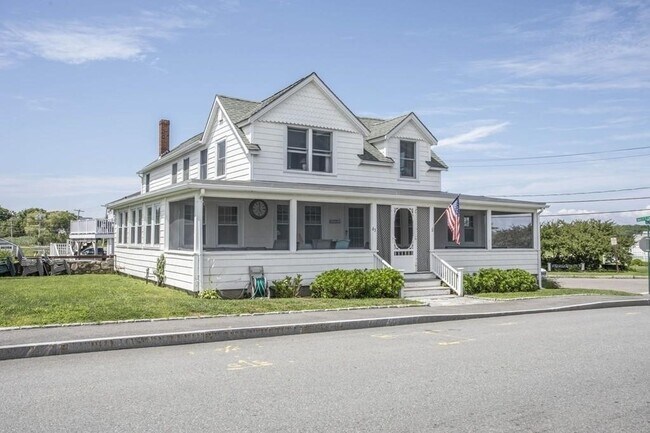 Foto del edificio - 63 Glades Rd