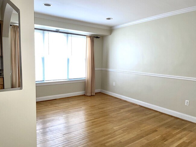 Foto del edificio - 401 Evarts St NE