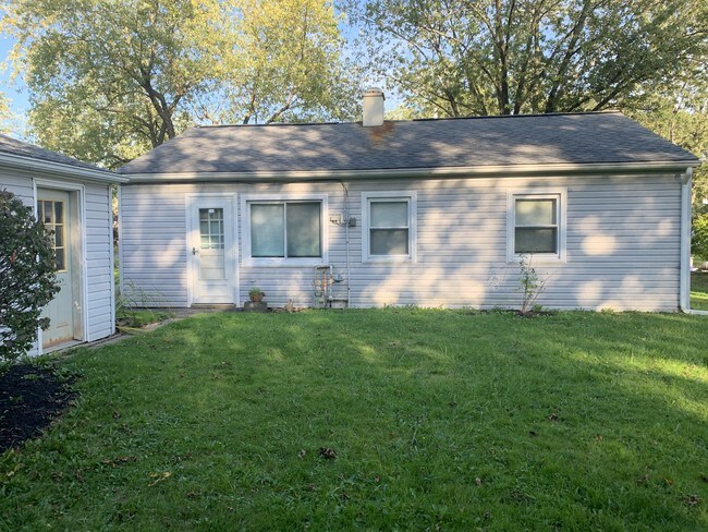 Building Photo - 77 Mill St