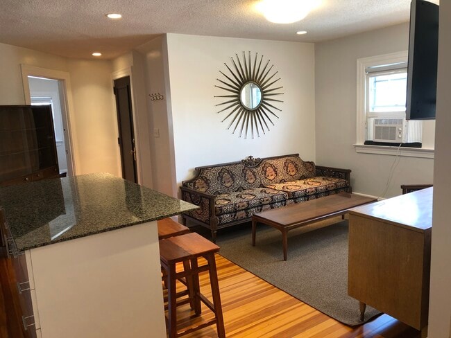 Living room 1 - 86 Lancaster Rd