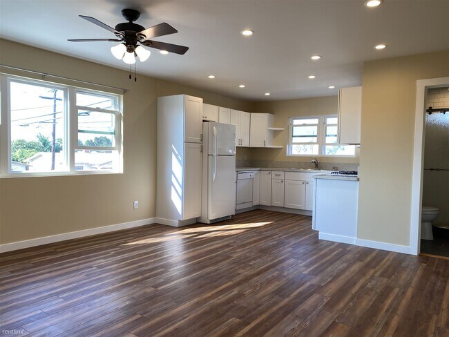 Foto del edificio - 2 br, 2 bath House - 2752 Landis Street