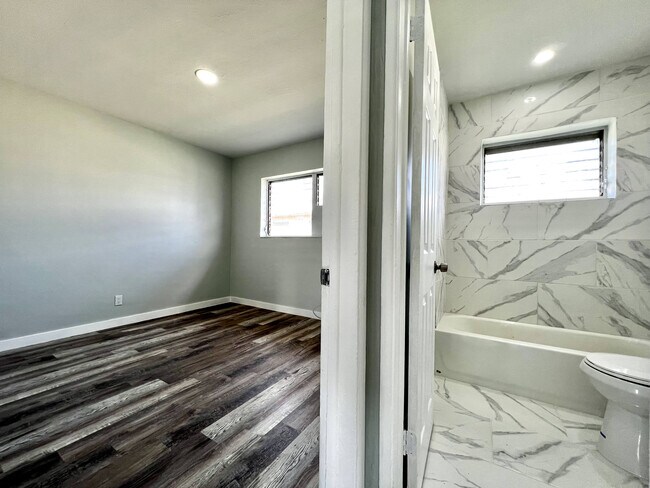 Foto del edificio - 830 NW 7th St