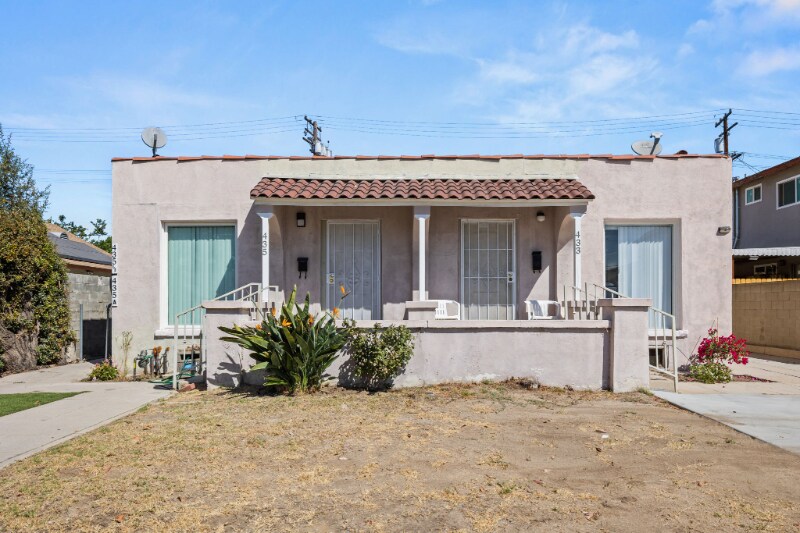 Primary Photo - 433 W Elk Ave