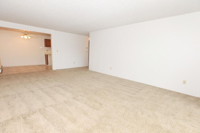 Interior Photo - Summerhill Apartments