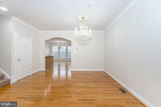 Building Photo - 23029 Birch Mead Rd