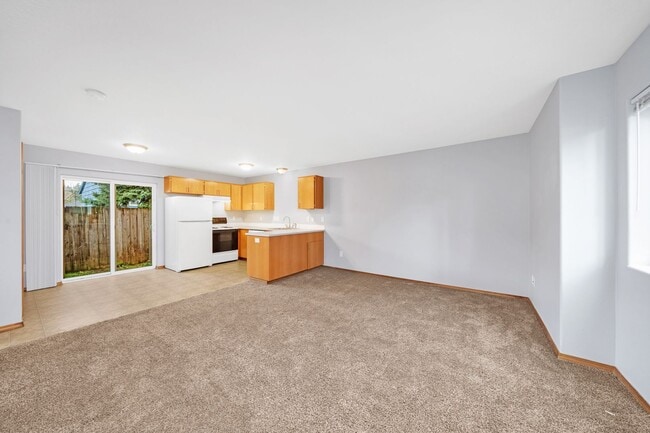 Photo - 99th Ave Tri-Plex-AT-4518 Apartment