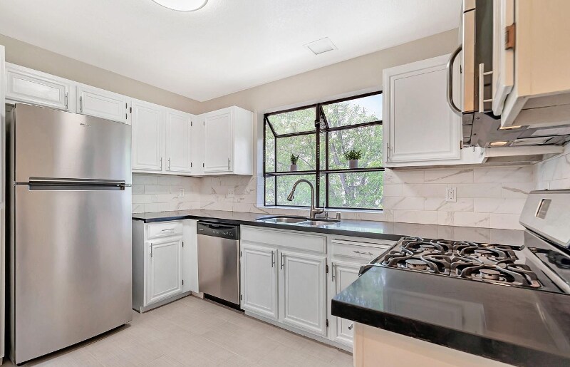 Foto principal - 3518 Knollwood Terrace