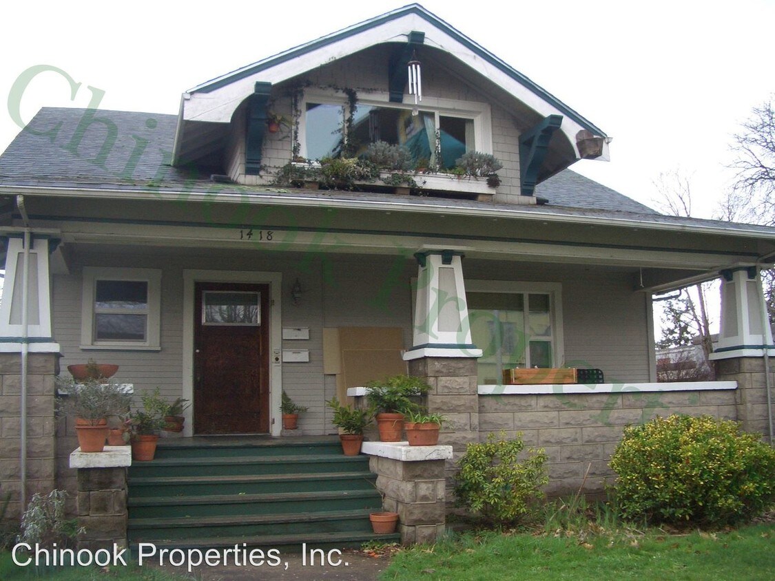 Primary Photo - 1418 Olive St