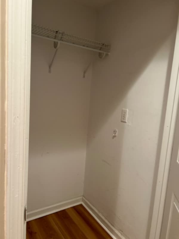 Building Photo - 3344 Prince Edward Ct