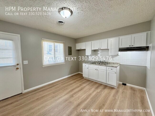 Foto del edificio - 1241 Broad Ave NW