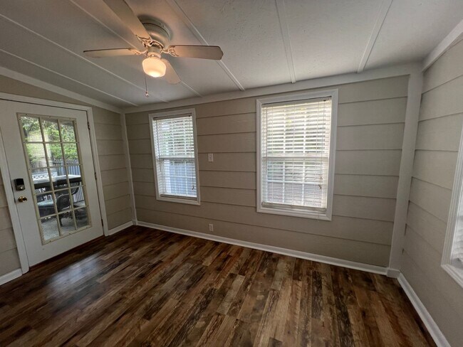 Building Photo - 2534 McNeill Cir