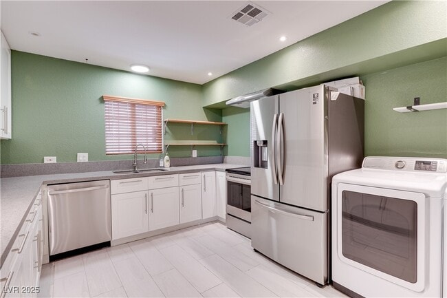 Building Photo - 1244 S 9th St