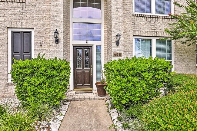 Building Photo - 7011 Timber Edge Ln