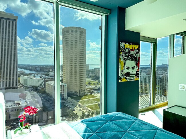 Foto del edificio - 777 N Ashley Dr