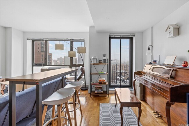 Foto del edificio - 26-38-38 21st St