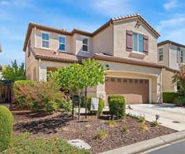 Building Photo - 2040 Sycamore Grove Ln