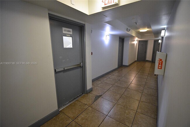 Foto del edificio - 102 SW 6th Ave