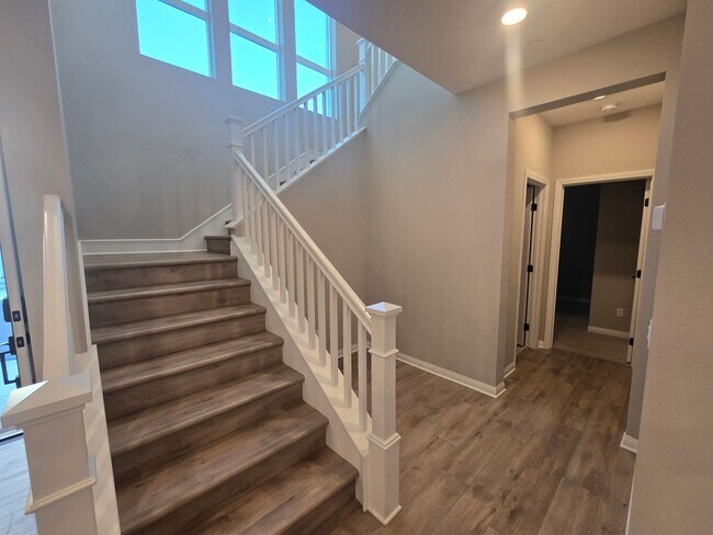 Foto del edificio - Fresh, Fun & Fully Loaded! 1681 Whitmore L...