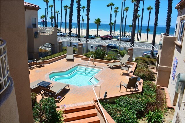 Building Photo - 900 Pacific Coast Hwy