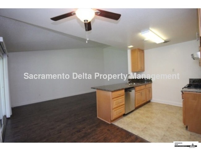 Building Photo - 8117 Steinbeck Way
