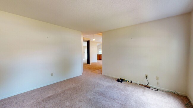 Foto del edificio - 1125 Butternut Ln