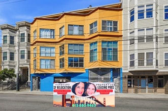 Building Photo - 588 S Van Ness Ave