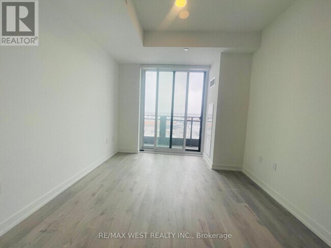 Building Photo - 9763 Markham Rd