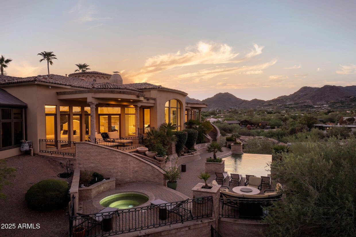 Foto principal - 4490 E Valley Vista Ln