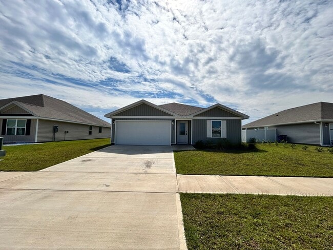 Building Photo - 6380 Bellavia Ln