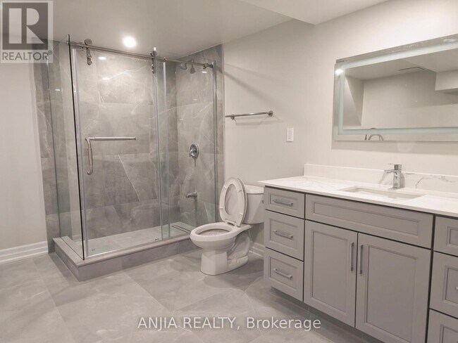 Photo du bâtiment - 5 Janna Ct