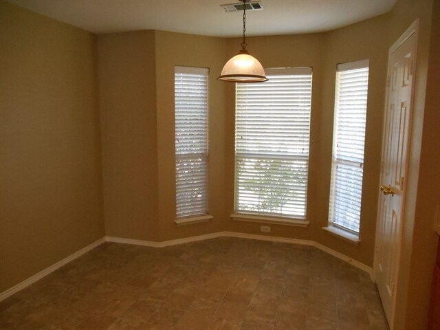 Building Photo - 2809 Mitchell Ln