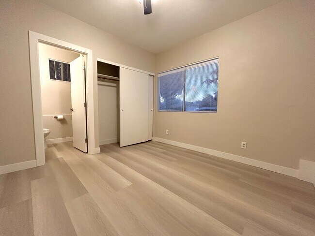 Foto del edificio - 3416 Mt St Helena Dr