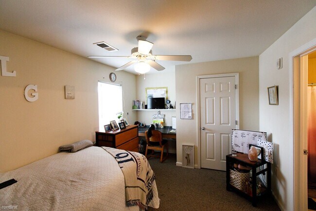 Foto del edificio - 2 br, 2 bath House - 190 Yellowstone Drive...