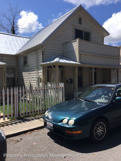 Primary Photo - 415-427 Spring St