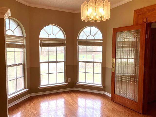 Building Photo - 3711 Blossom Dr