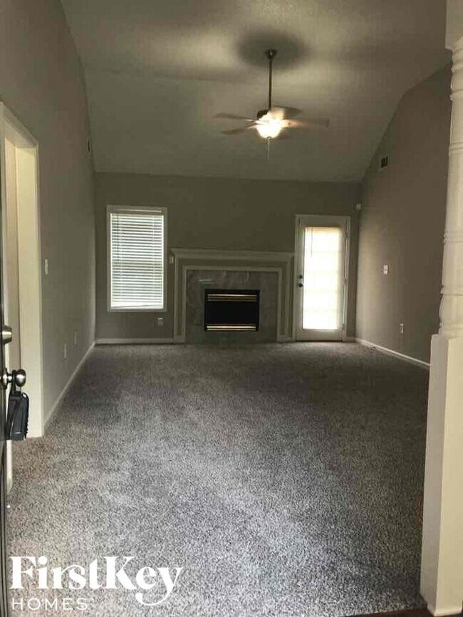 Building Photo - 340 Weatherly Dr