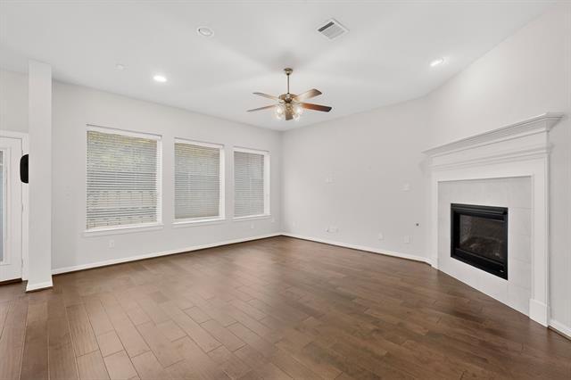 Foto del edificio - 5413 Harbour Rd