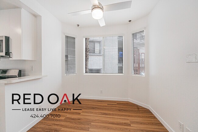 Foto del edificio - 7370 Hawthorn Ave